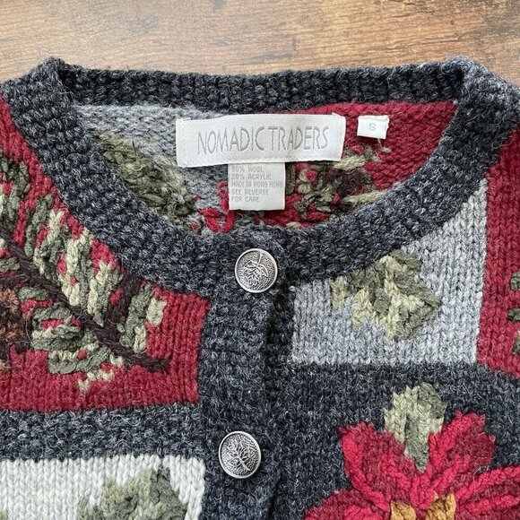 Nomadic Traders Women Cardigan Sz Small Gray Red Wool Embroidered Floral Sweater - Picture 7 of 11